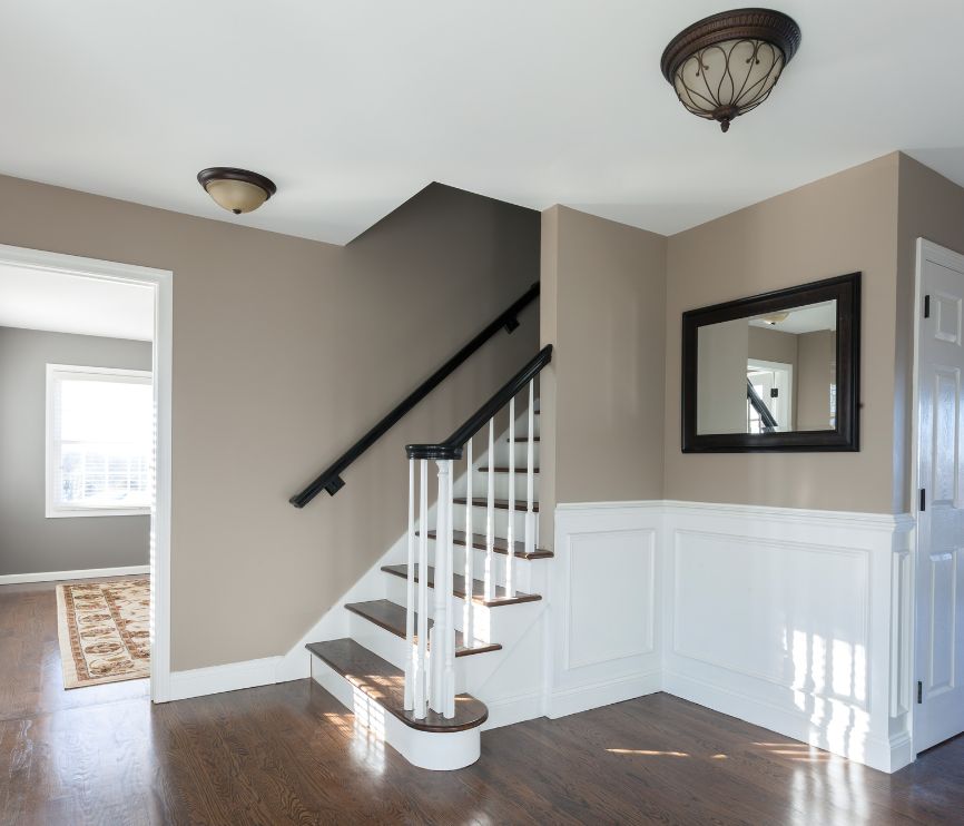 Ολισθηρές σκάλες του σπιτιού